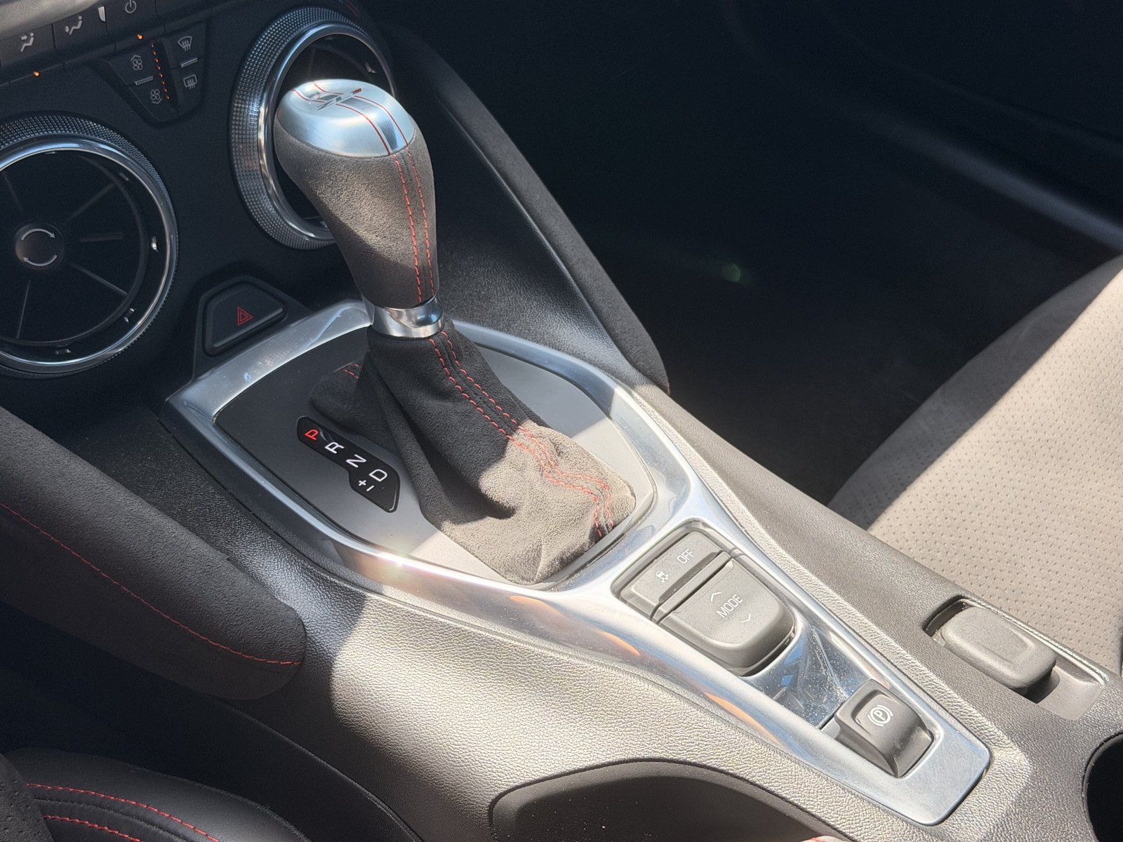 Used 2017 Chevrolet Camaro ZL1 RWD image 26