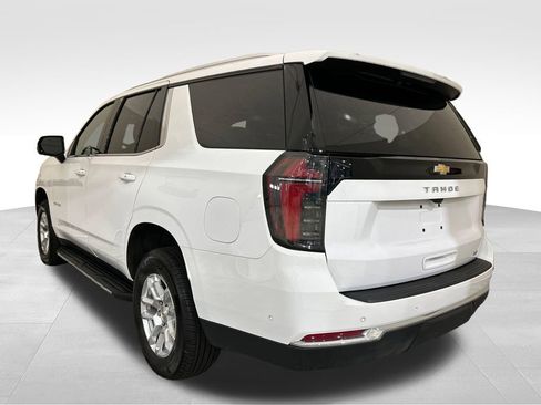Used 2025 Chevrolet Tahoe LT AWD/4WD image 3