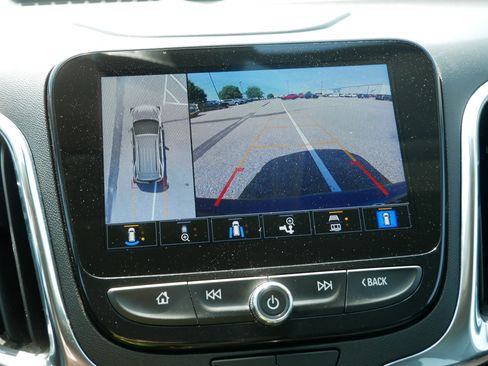 Used 2024 Chevrolet Equinox Premier AWD/4WD image 27