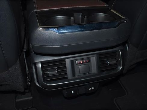 Used 2023 Ford F150 Lariat w/ Equipment Group 502A High image 33