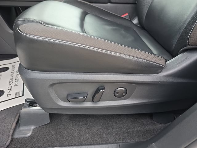 Certified 2024 Nissan Pathfinder SL w/ SL Premium Package AWD/4WD image 12