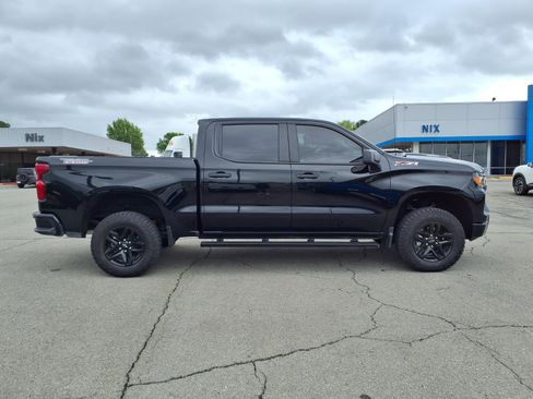 Used 2025 Chevrolet Silverado 1500 Custom Trail Boss image 18