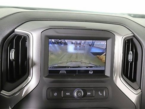 New 2025 Chevrolet Silverado 2500 Custom w/ Custom Value Package image 18