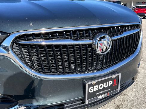 Used 2019 Buick Enclave Essence image 24