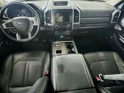 Used 2019 Ford Expedition Platinum RWD image 16