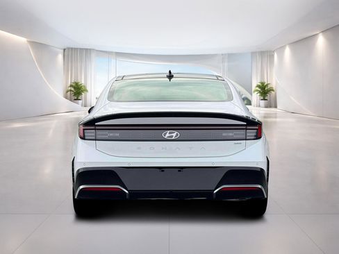 New 2026 Hyundai Sonata Limited FWD image 6