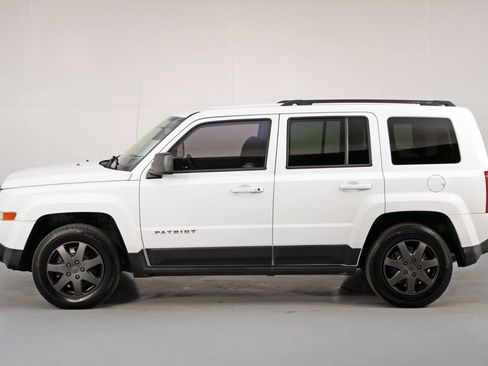Used 2015 Jeep Patriot Sport w/ Power Value Group image 37