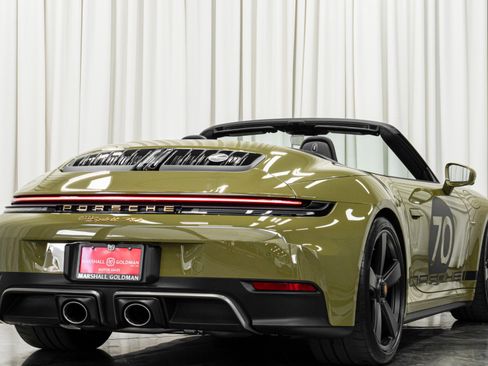 Used 2026 Porsche 911 GTS image 9