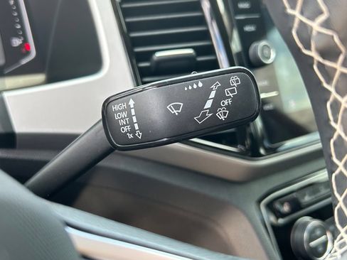 Certified 2023 Volkswagen Atlas SE FWD image 23