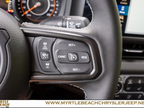 New 2025 Jeep Gladiator Sport w/ Premium Package image 25