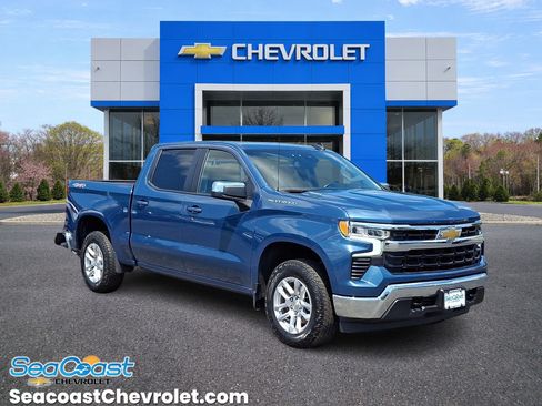 Used 2024 Chevrolet Silverado 1500 LT AWD/4WD image 1