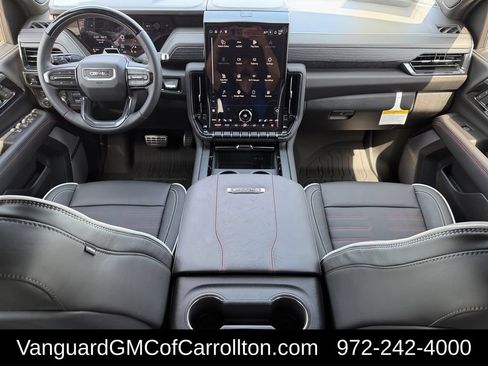 New 2026 GMC Yukon AT4 Ultimate w/ LPO, Floor Liner Package AWD/4WD image 10