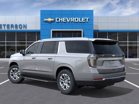 New 2026 Chevrolet Suburban LT w/ Comfort Package image 4