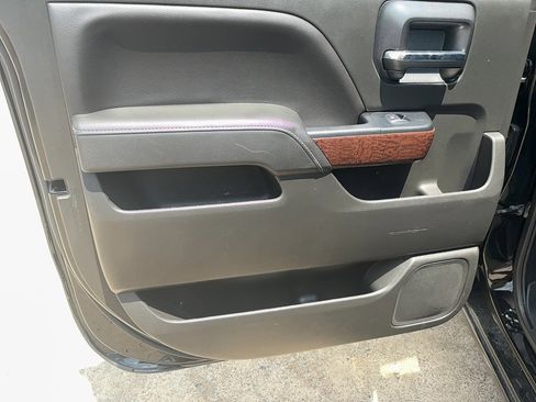 Used 2018 GMC Sierra 1500 SLT image 9