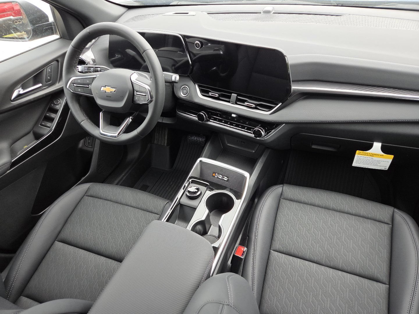 New 2026 Chevrolet Equinox LT w/ Convenience Package II AWD/4WD image 28