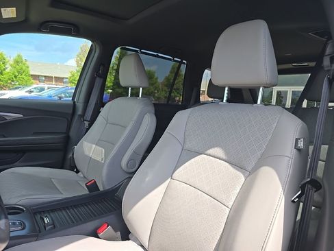 Used 2021 Honda Passport EX-L image 18