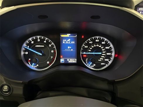 Certified 2021 Subaru Ascent Limited w/ Technology Package image 19