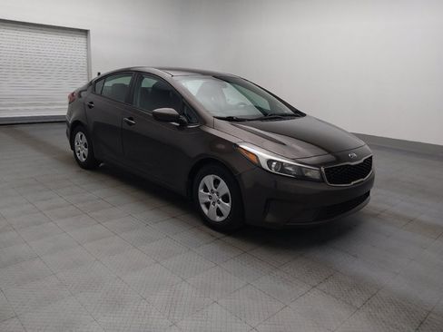 Used 2017 Kia Forte LX FWD image 11