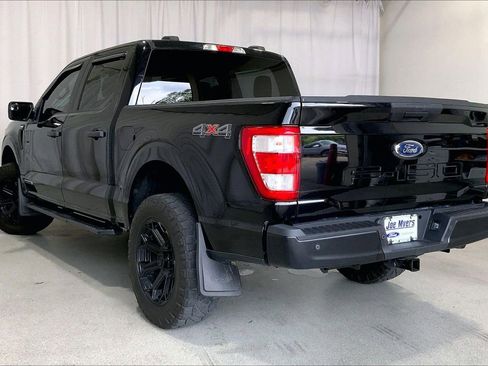 Used 2021 Ford F150 XL w/ Trailer Tow Package image 5