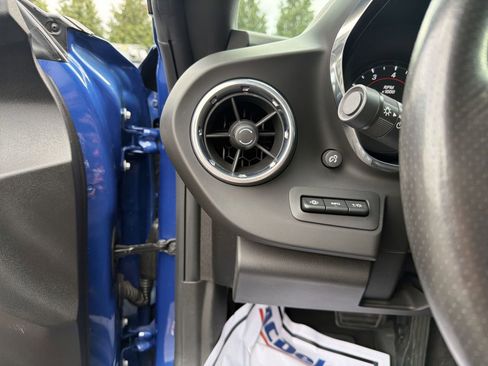 Used 2019 Chevrolet Camaro SS image 18