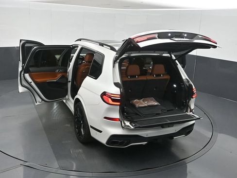 Used 2023 BMW X7 M60i w/ Executive Package AWD/4WD image 62