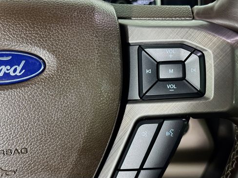 Used 2020 Ford F150 Limited w/ Trailer Tow Package image 20