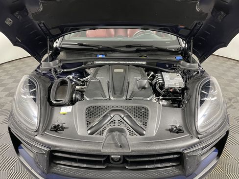 Used 2022 Porsche Macan S image 22