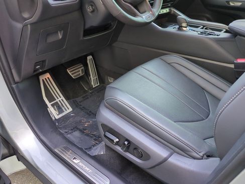 Used 2025 Lexus TX 500h AWD w/ Technology Package image 17