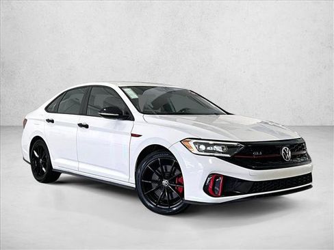 Used 2024 Volkswagen Jetta GLI 40th Anniversary Edition FWD image 12