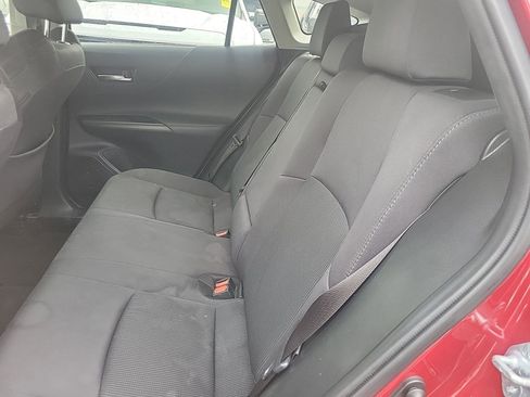 Used 2021 Toyota Venza LE image 22