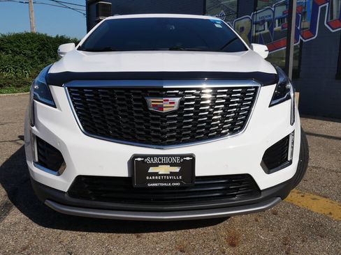 Used 2022 Cadillac XT5 Premium Luxury FWD image 2