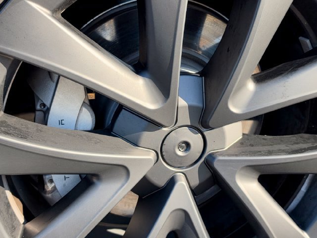 Used 2022 Tesla Model 3 Long Range AWD/4WD image 5