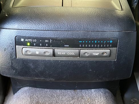 Used 2007 Lexus GX 470 AWD/4WD image 32
