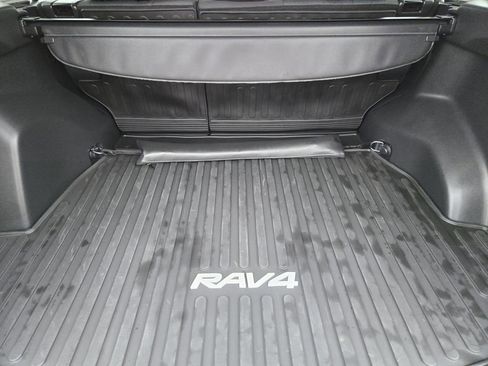 Certified 2025 Toyota RAV4 XLE w/ Convenience Package image 34