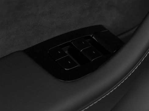 Used 2021 Tesla Model Y Long Range AWD/4WD image 49