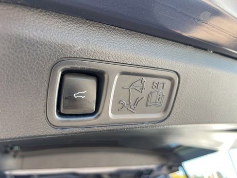 Certified 2022 Ford Expedition Platinum image 27