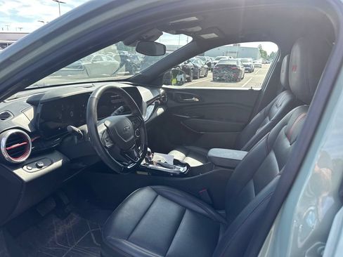Used 2024 Chevrolet Trax RS w/ Driver Confidence Package FWD image 9