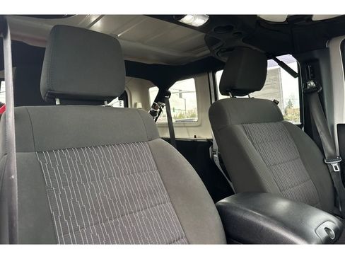 Used 2011 Jeep Wrangler Unlimited Sport image 19