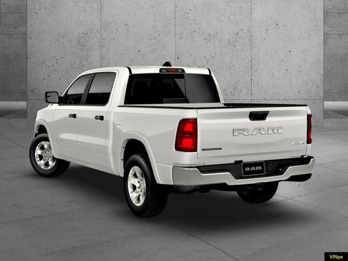 New 2026 RAM 1500 Big Horn AWD/4WD image 5