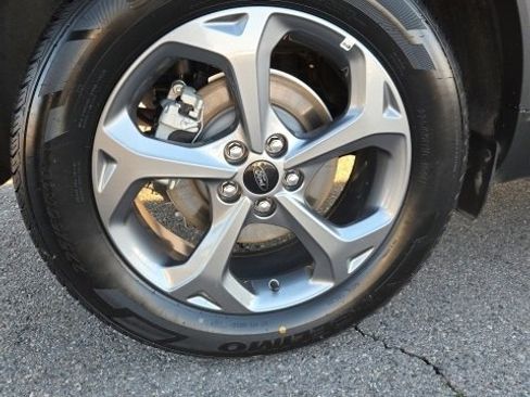 Used 2025 Ford Escape ST-Line image 25