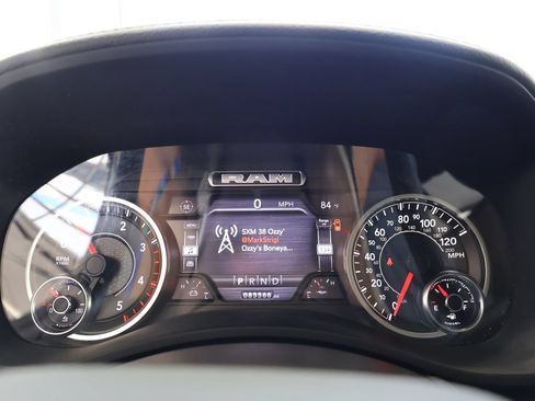 Used 2022 RAM 2500 Laramie AWD/4WD image 18