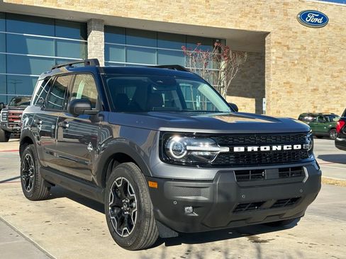New 2025 Ford Bronco Sport Outer Banks w/ Outer Banks Tech Package+ image 44