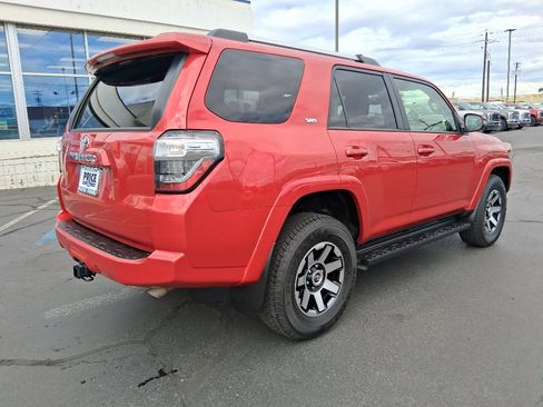 Used 2022 Toyota 4Runner SR5 Premium w/ Moonroof Package image 3