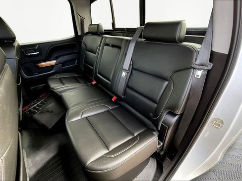 Used 2018 Chevrolet Silverado 1500 LTZ Z71 image 28