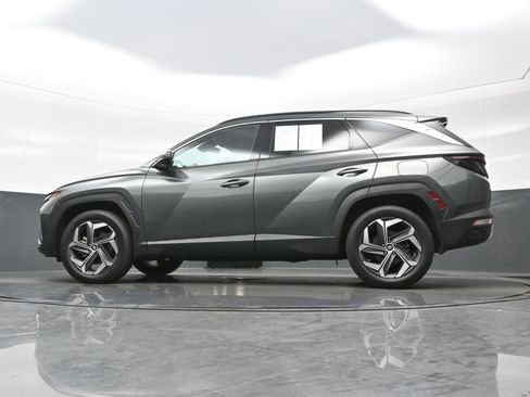 Certified 2023 Hyundai Tucson Limited AWD/4WD image 28