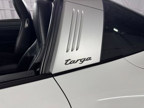 Used 2014 Porsche 911 Targa 4S AWD/4WD image 19