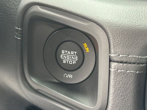 New 2026 Jeep Wrangler Unlimited Rubicon AWD/4WD image 21