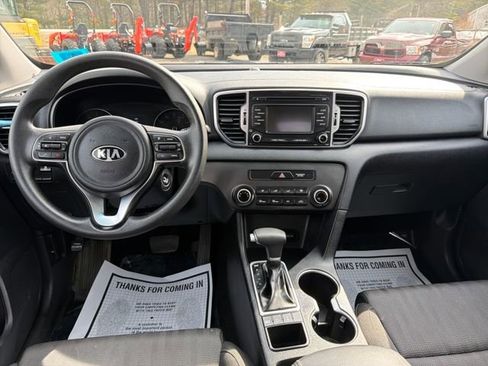 Used 2019 Kia Sportage LX image 14