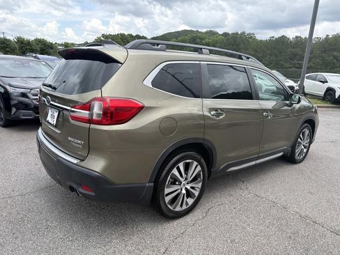 Certified 2022 Subaru Ascent Touring AWD/4WD image 7
