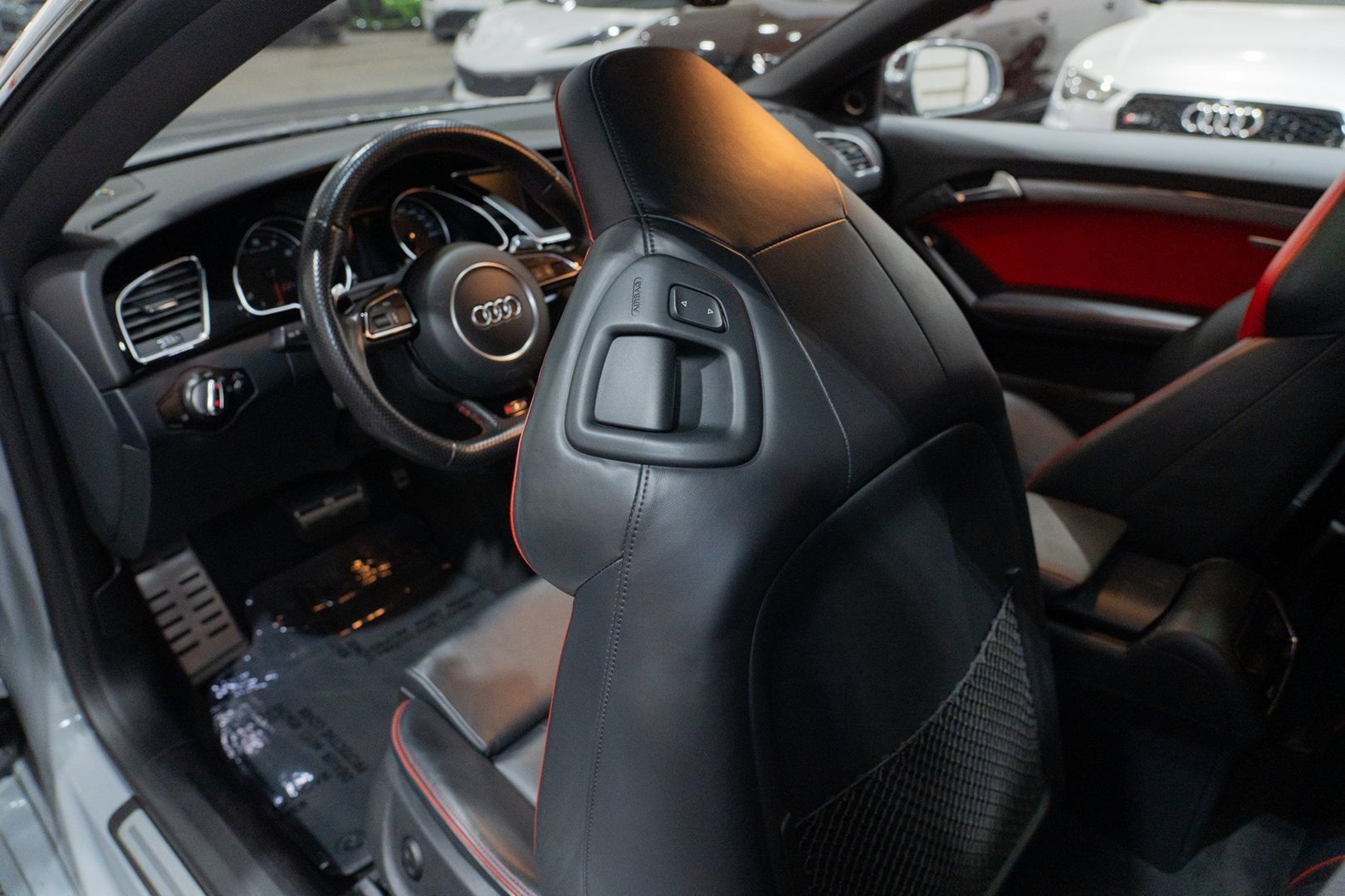 Used 2015 Audi RS 5 Coupe AWD/4WD image 27